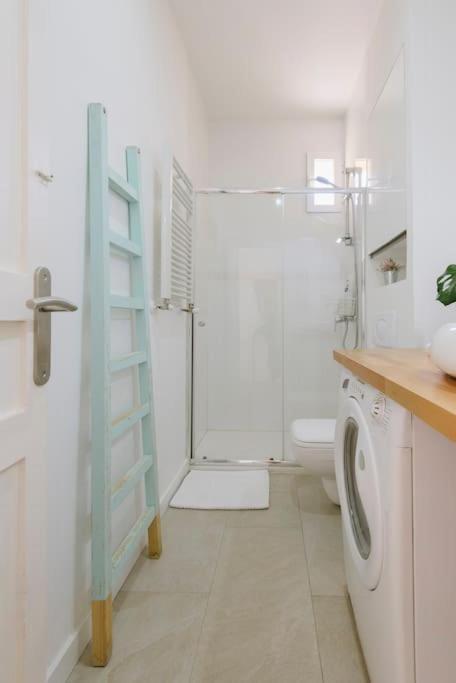 El Botones Nuevo Y Luminoso Apto De Diseno En Lavapies Apartment Мадрид Екстериор снимка